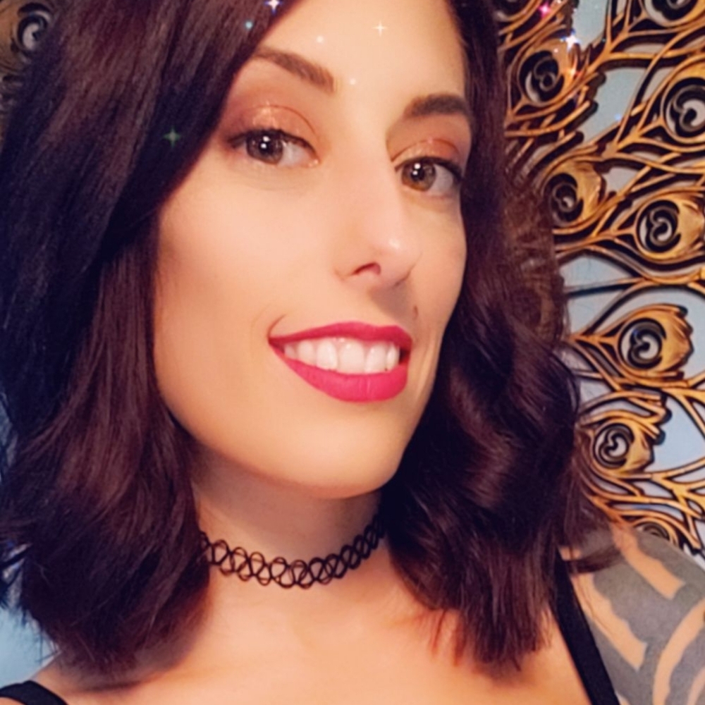 Meet your Posher, Amanda
